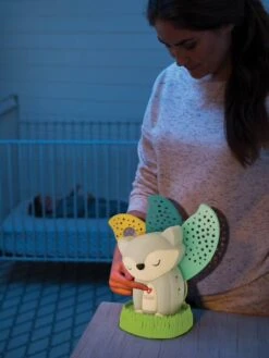 Veilleuse Projecteur Musical Renard 2 En 1 - INFANTINO Multicolore - Infantino 9 Veilleuse Projecteur Musical Renard 2 En 1 - INFANTINO Multicolore - Infantino -Vertbaudet veilleuse projecteur musical renard 2 en 1 infantino 3